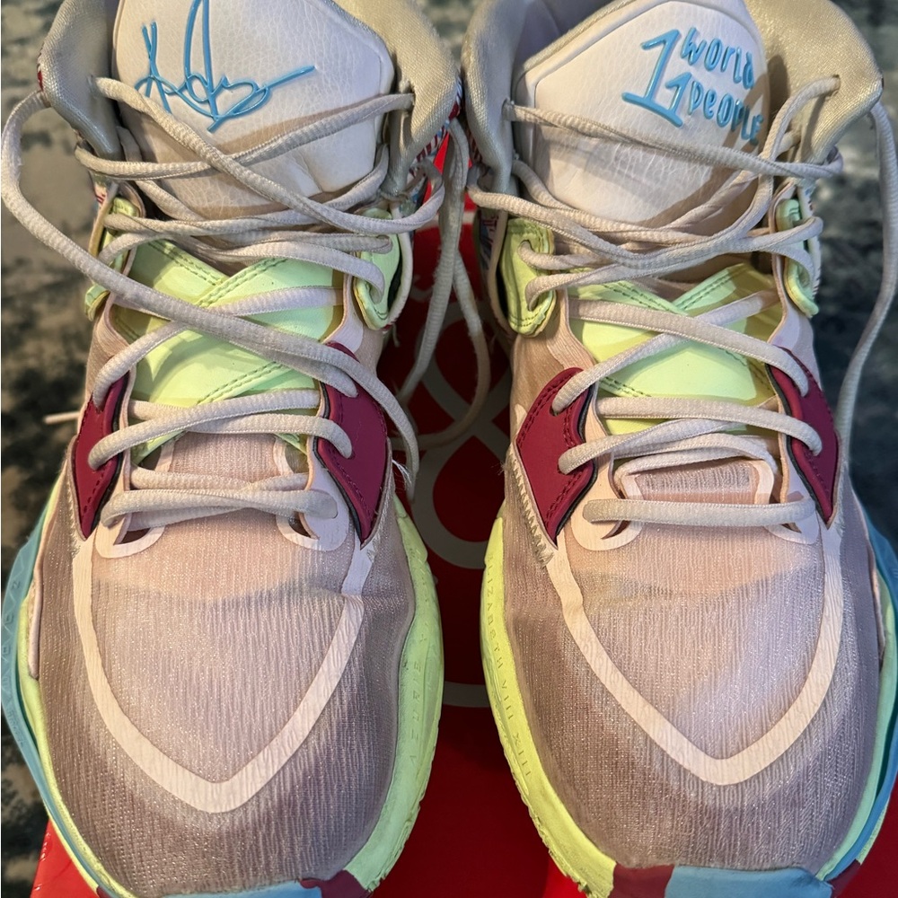 Nike Kyrie Infinity